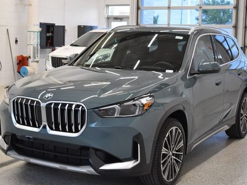 New 2026 BMW X1 xDrive28i AWD/4WD image 9