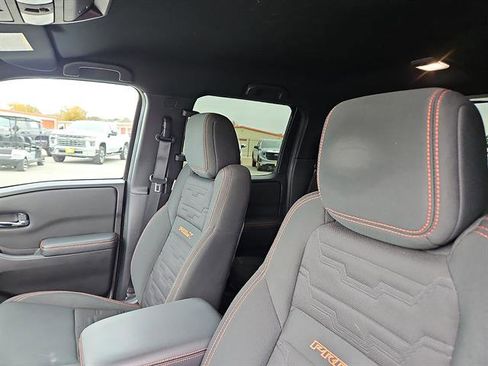 Used 2023 Nissan Frontier Pro-X w/ Technology Package image 12