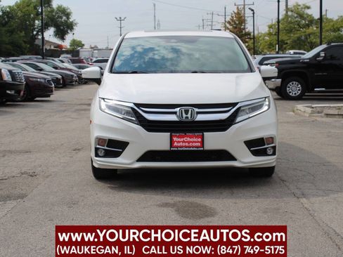 Used 2018 Honda Odyssey Touring image 2