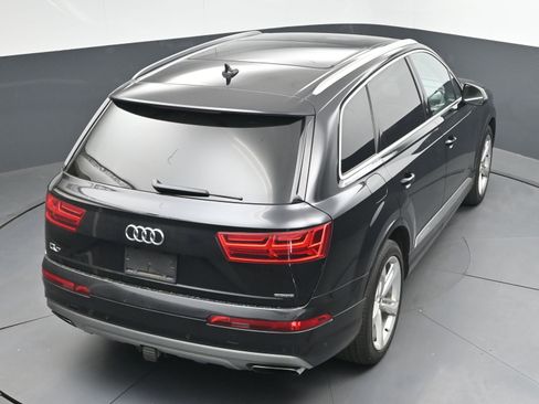 Used 2019 Audi Q7 3.0T Prestige image 33