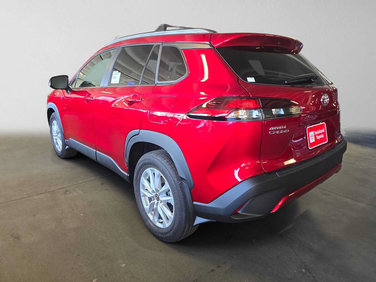 New 2026 Toyota Corolla Cross LE w/ Cold Weather Package AWD/4WD image 5