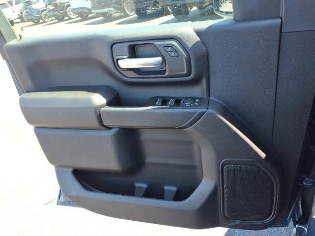 New 2026 Chevrolet Silverado 2500 Custom w/ Custom Convenience Package AWD/4WD image 8