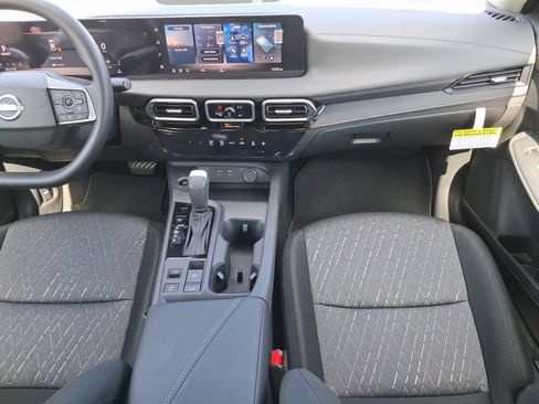 New 2026 Nissan Sentra SV w/ Floor Mat Package FWD image 4