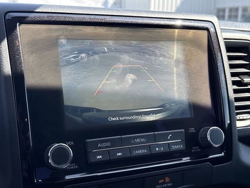 Used 2022 Nissan Frontier S w/ Technology Package RWD image 33