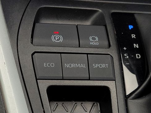 Used 2024 Toyota RAV4 XLE Premium image 18