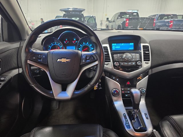 Used 2011 Chevrolet Cruze LTZ FWD image 5