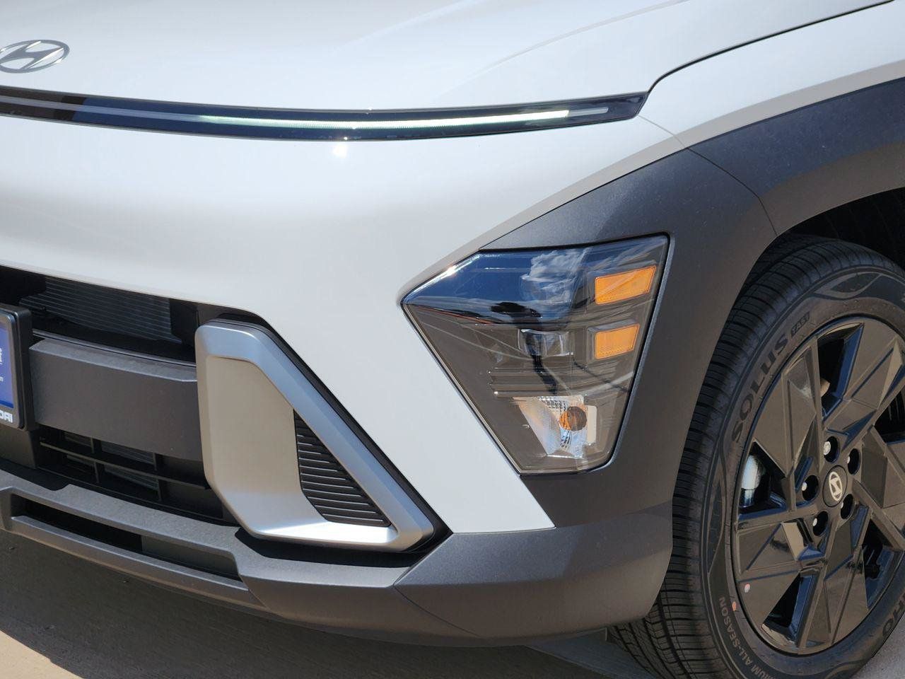New 2027 Hyundai Kona SEL Sport FWD image 6