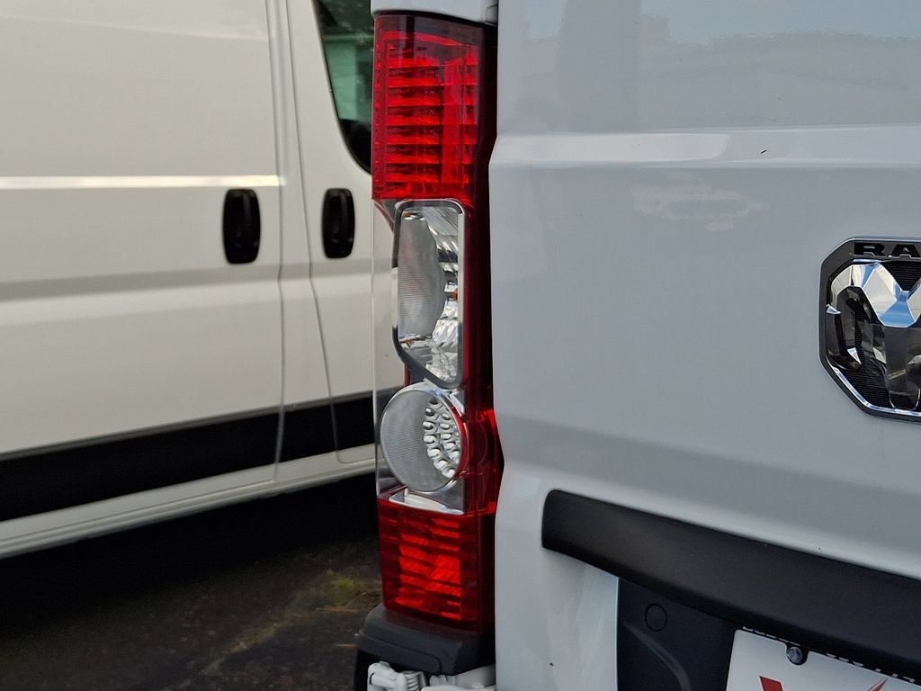 New 2026 RAM ProMaster 2500 w/ Quick Order Package 22G SLT FWD image 6