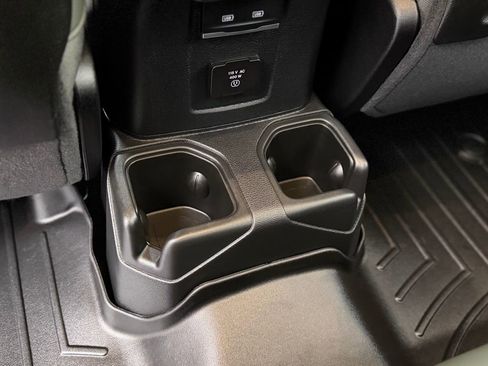 Used 2025 Jeep Gladiator Mojave w/ Safety Group image 8