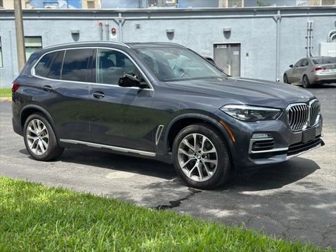 Used 2021 BMW X5 sDrive40i w/ Convenience Package RWD image 11
