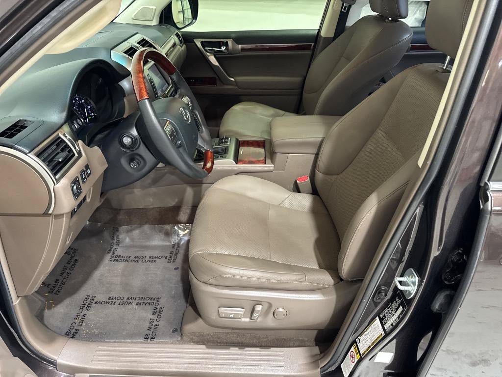 Used 2013 Lexus GX 460 w/ Comfort Plus Pkg AWD/4WD image 35