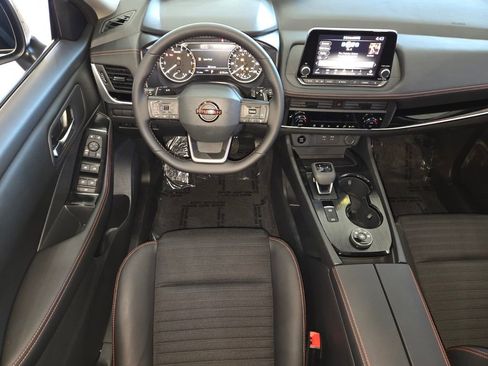 New 2026 Nissan Rogue SV AWD/4WD image 8