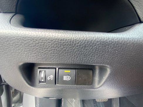 Used 2024 Toyota RAV4 XLE AWD/4WD image 26