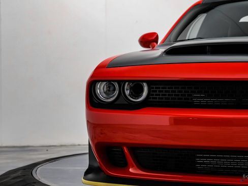Used 2018 Dodge Challenger SRT Demon RWD image 35