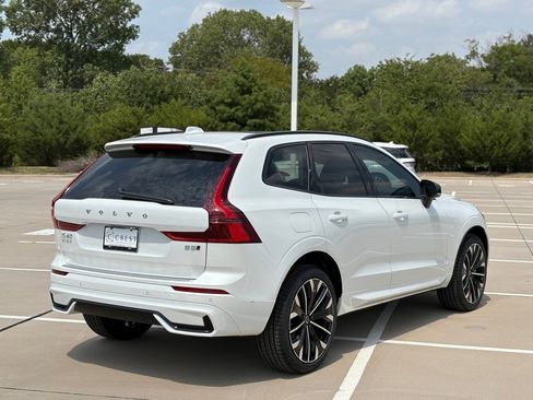New 2026 Volvo XC60 B5 Ultra w/ Protection Package Premier image 6