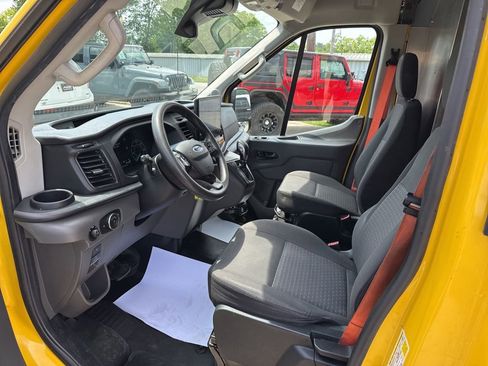Used 2022 Ford Transit 250 148 High Roof Extended w/ Parcel Delivery Package RWD image 29