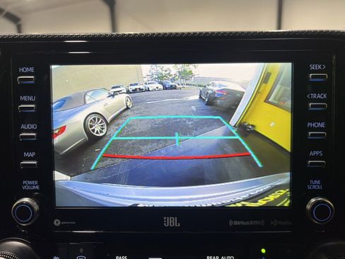 Used 2021 Toyota Highlander XSE image 25