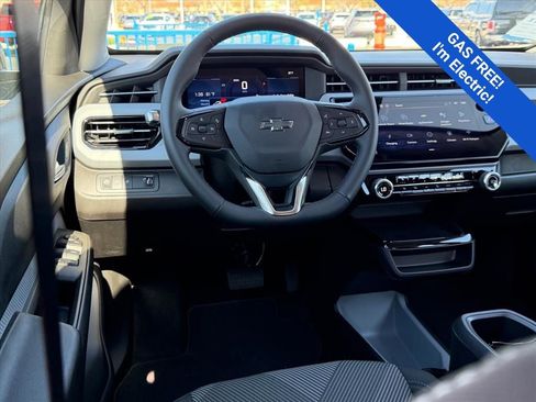 New 2027 Chevrolet Bolt LT w/ Comfort Package image 7