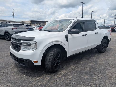 Certified 2024 Ford Maverick XLT w/ Equipment Group 300A Standard AWD/4WD image 4