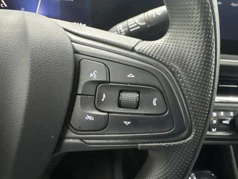 Used 2026 Buick Envista Preferred FWD image 12