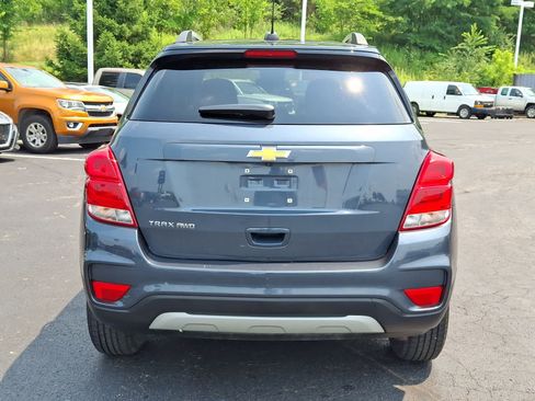 Used 2022 Chevrolet Trax LT w/ LT Convenience Package AWD/4WD image 5