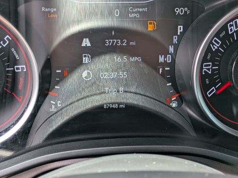 Used 2019 Dodge Challenger SXT RWD image 26