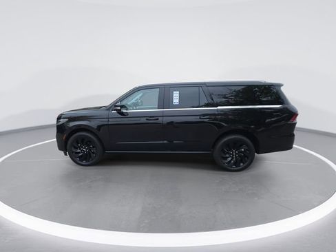 New 2026 Lincoln Navigator L Black Label AWD/4WD image 5