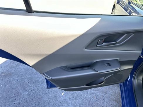 Used 2024 Toyota Prius LE image 19