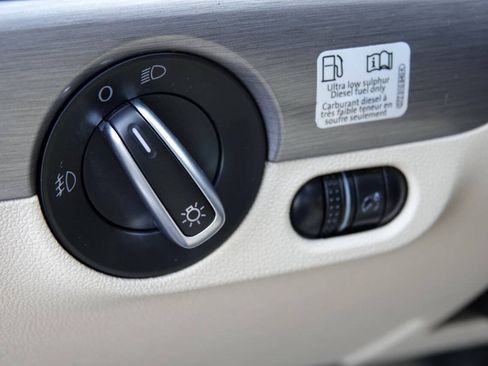 Used 2014 Volkswagen Jetta TDI FWD image 63