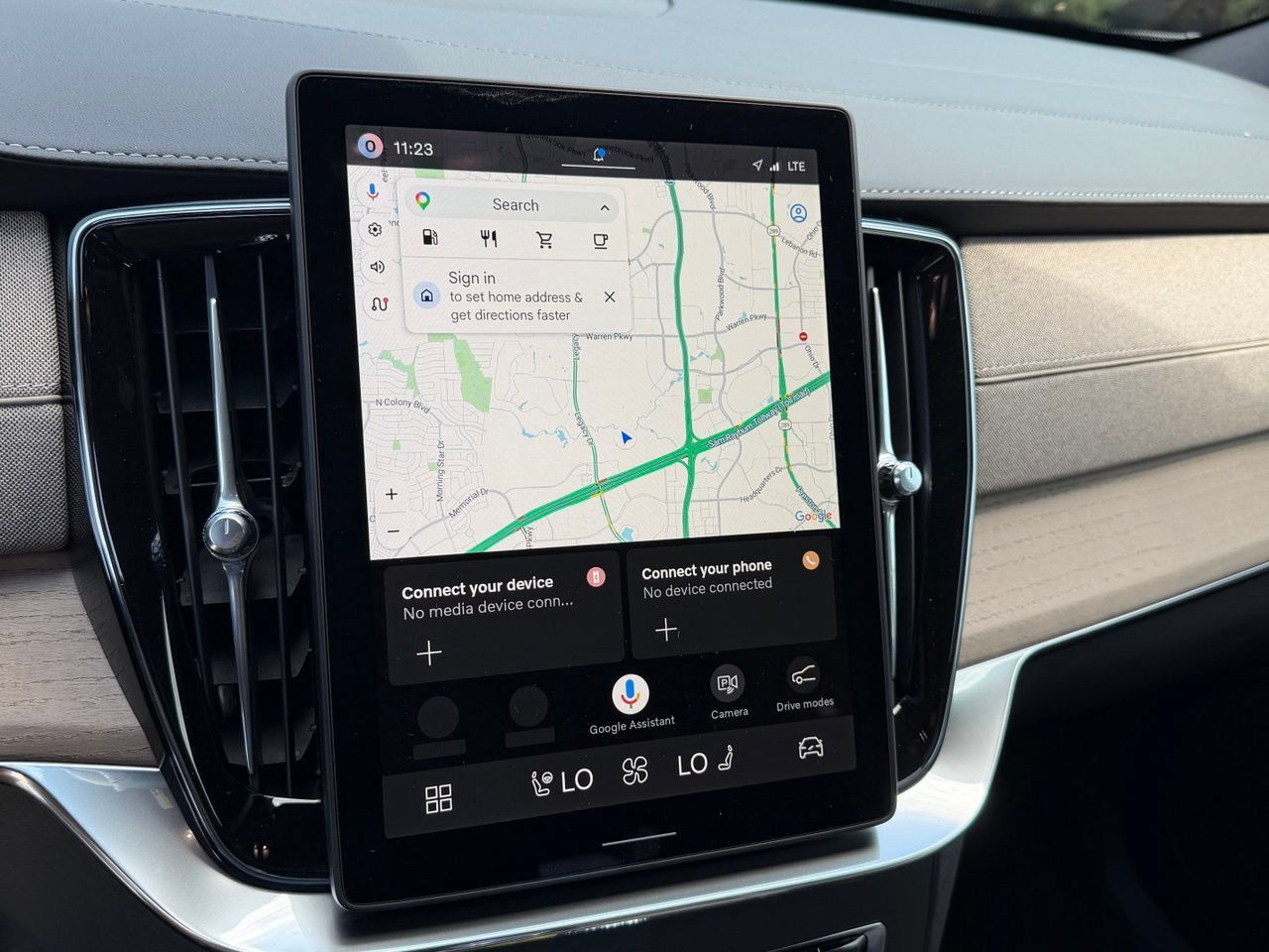 New 2026 Volvo XC90 B5 Core AWD/4WD image 15