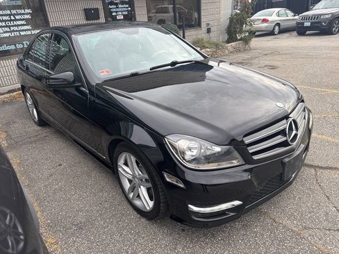 Used 2014 Mercedes-Benz C 300 4MATIC Sedan image 8