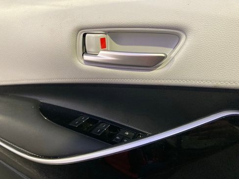 Used 2023 Toyota Corolla XSE image 11