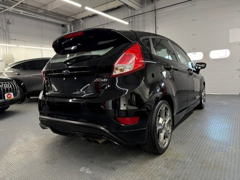 Used 2017 Ford Fiesta ST image 8