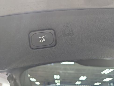 Used 2022 Ford Edge SEL w/ Convenience Package AWD/4WD image 15