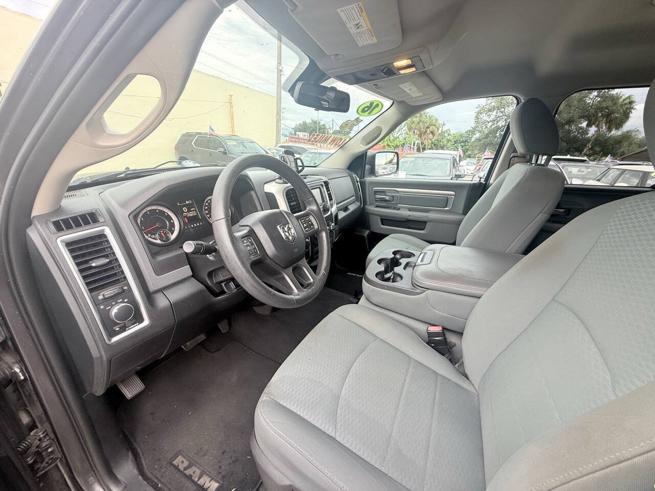 Used 2016 RAM 1500 Classic SLT RWD image 11