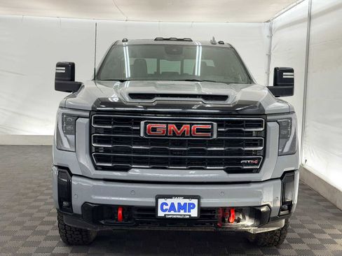 Used 2025 GMC Sierra 3500 AT4 w/ AT4 Premium Plus Package image 9