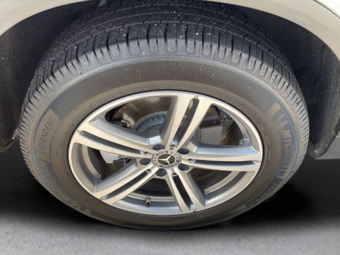 Used 2022 Mercedes-Benz GLC 300 image 12