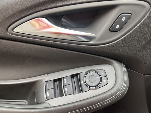 New 2026 Buick Encore GX Preferred image 9