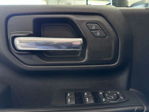 Certified 2025 Chevrolet Silverado 2500 Custom w/ Custom Value Package AWD/4WD image 20