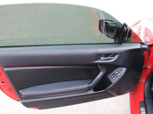 Used 2013 Scion FR-S image 11
