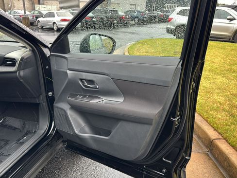 New 2026 Nissan Kicks S FWD image 12