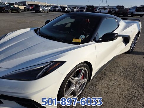 Used 2023 Chevrolet Corvette Stingray Convertible w/ Z51 Performance Package RWD image 11