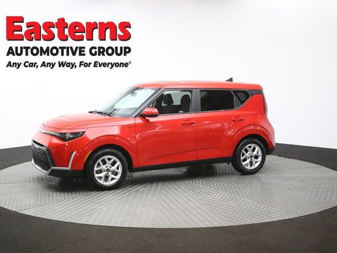 Used 2023 Kia Soul LX w/ Option Group 015 image 57