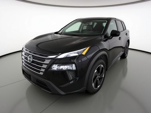 Used 2025 Nissan Rogue SV FWD image 3