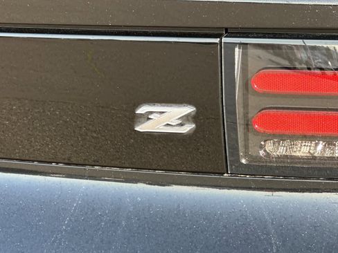 Used 2024 Nissan Z Performance w/ Floor Mat Package image 28
