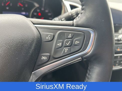 Used 2022 Chevrolet Equinox Premier image 12