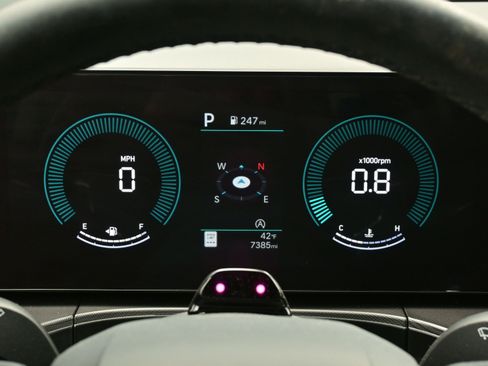 Used 2025 Hyundai Santa Fe XRT image 25