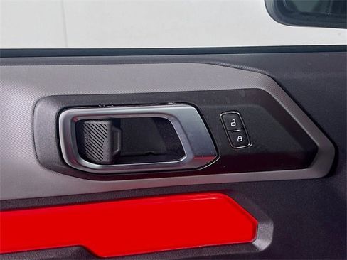 Used 2023 Ford Bronco Big Bend w/ Sasquatch Package image 11