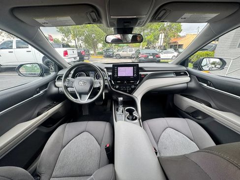 Used 2023 Toyota Camry LE FWD image 9