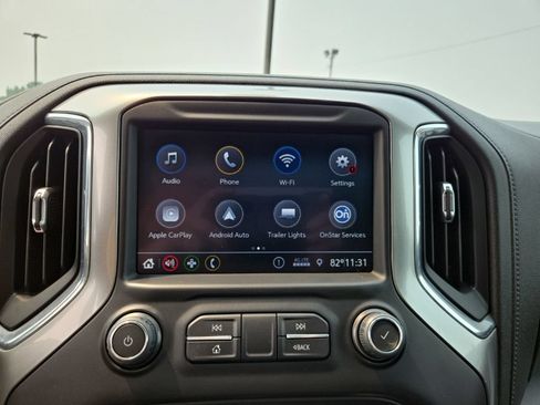 Certified 2021 Chevrolet Silverado 1500 LT AWD/4WD image 18